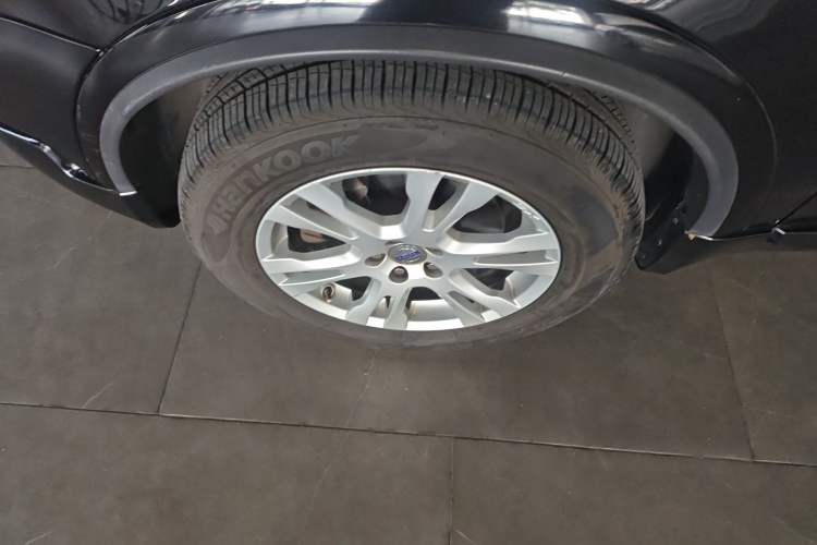 Used Volvo XC Classic 2014 T5 Luxury Edition