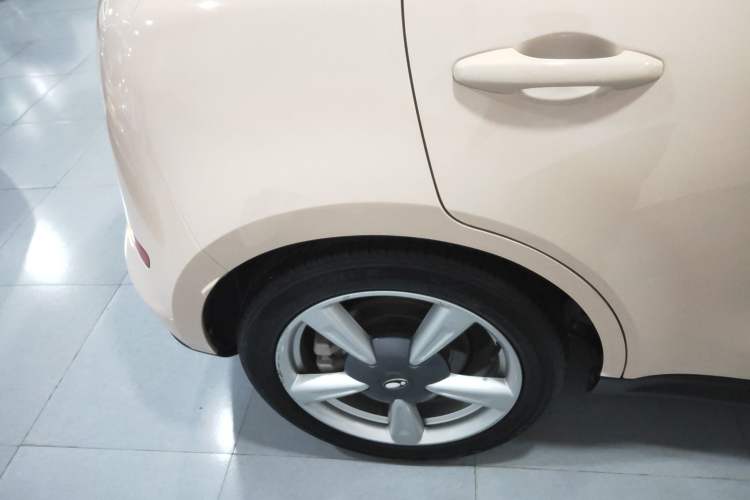 Used ORA Good Cat 2021 400km Standard Range Venus Edition Lithium Iron Phosphate
