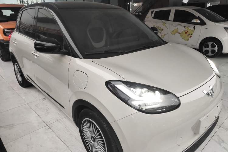 Used Wuling Bingo 2023 333 km Lingxi Connected+ Version
