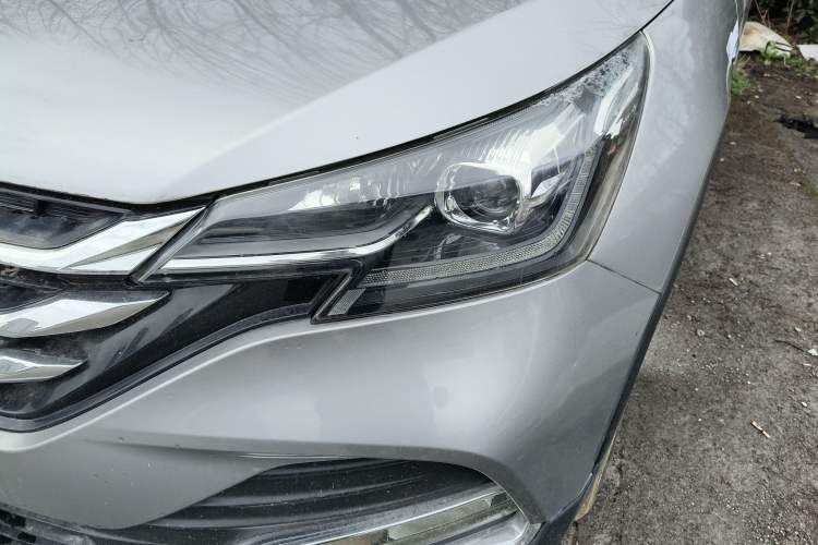 Used Dongfeng Aeolus AX7 2018 Classic 1.6T Automatic Luxury Model