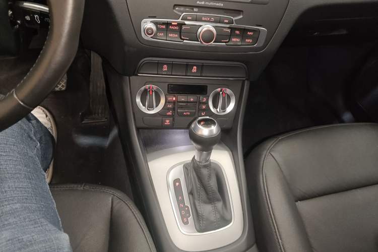 Used Audi Q3 2015 30 TFSI Ambition Edition
