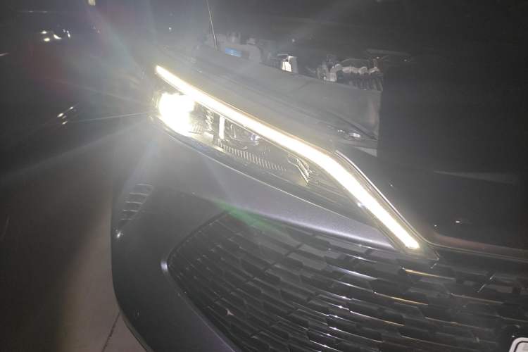 Used BYD Qin L 2024 DM-i 120KM Excellence Model