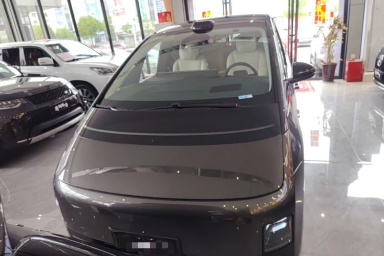 Used Li Auto MEGA 2024 Ultra Model
