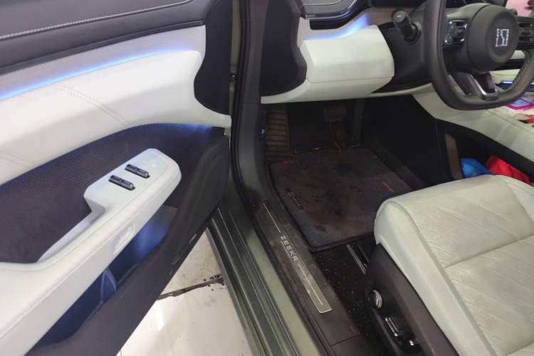 Used Zeekr 001 2024 WE Edition 100 kWh Rear-Drive