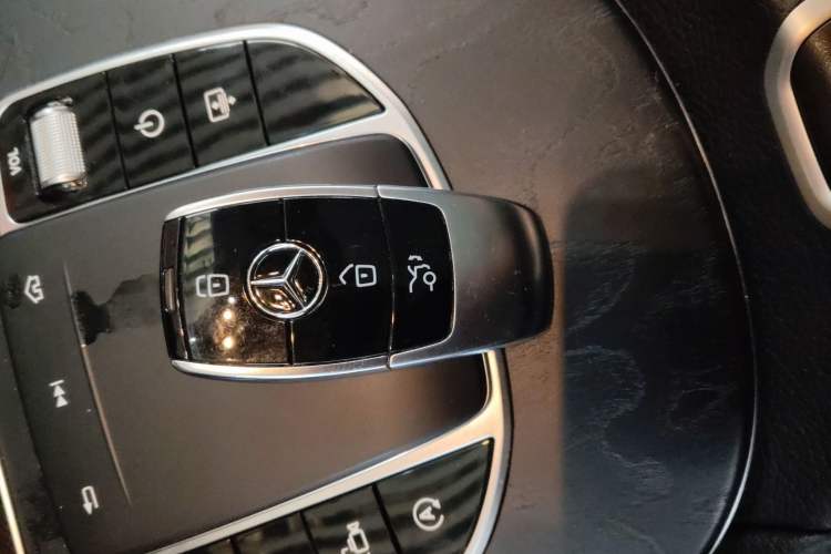 Used Mercedes-Benz E-Class 2019 E 300 L Sport Luxury Edition