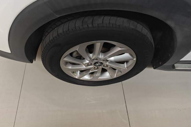 Used Hyundai Tucson 2015 1.6T Dual-Clutch Two-Wheel-Drive Smart Model
