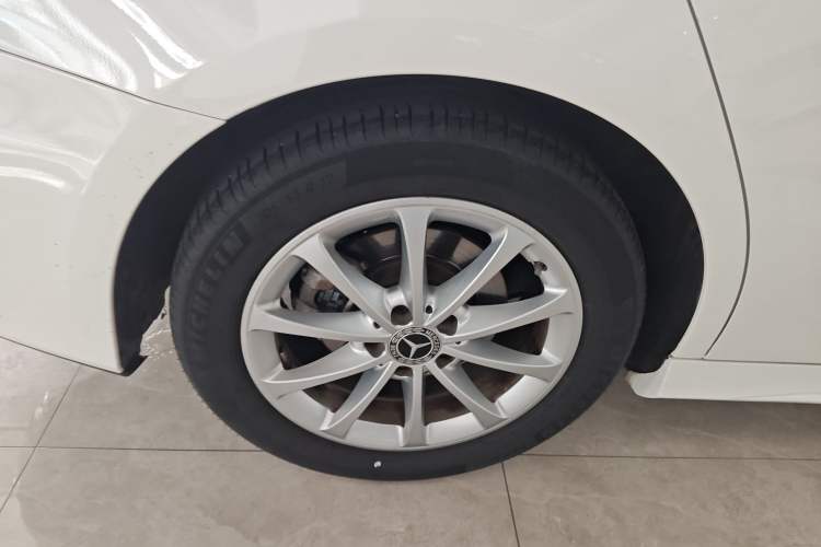 Used Mercedes-Benz A-Class 2021 A 200 L Sport Sedan Fashion Model