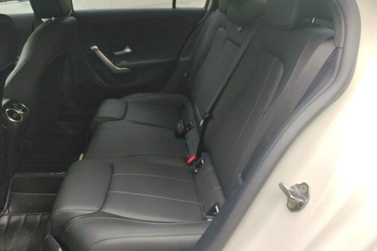 Used Mercedes-Benz A-Class 2022 Restyled A 200 L Sport Sedan Fashion Version
