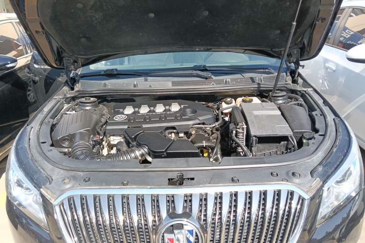 Used Buick LaCrosse 2013 2.4L SIDI Leading Comfort Version
