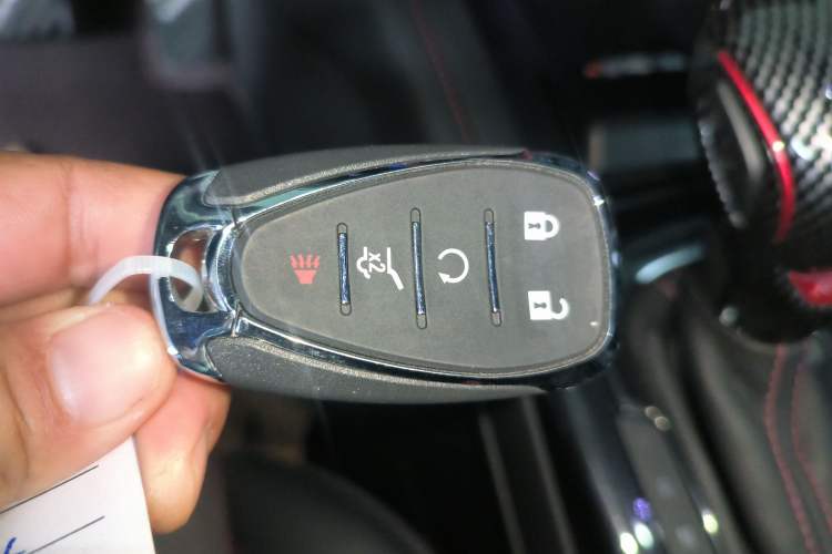 Used Chevrolet Blazer 2023 Light Hybrid 650T RS Twin-Clutch All-Wheel Drive Engine Version
