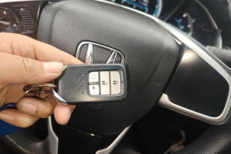 Used Honda Civic 2016 220TURBO CVT Luxury Edition