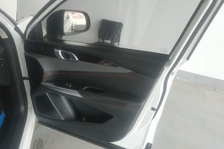 Used Lynk & Co 01 2017 2.0T Four-Wheel Drive Pro Edition
