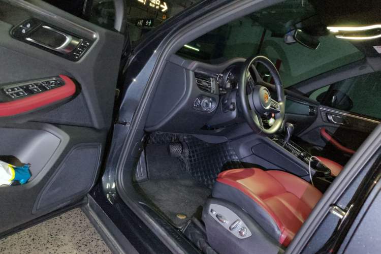 Used Porsche Macan 2022 Macan 2.0T