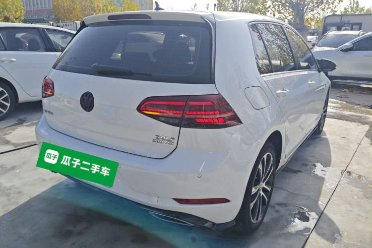 Used Volkswagen Golf 2019 280TSI DSG R-Line China VI Standard
