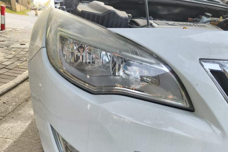 Used Buick GT 2014 XT 1.6L Automatic Fashion Edition
