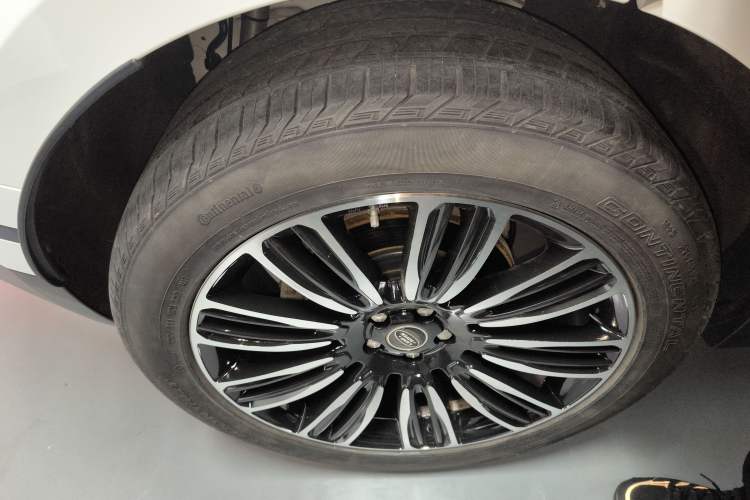 Used Land Rover Range Rover Velar 2018 P300 S
