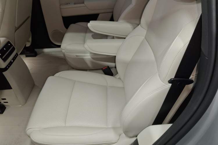 Used Li Auto L9 2022 Max model