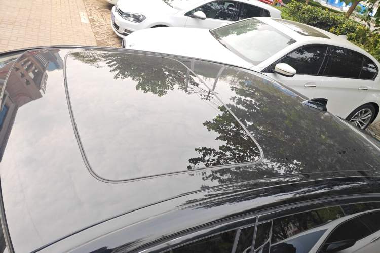 Used BMW 5 Series 2019 Facelifted 525Li Luxury Package
