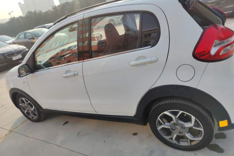 Used Geely Auto Vision X1 2017 1.3L Automatic Player Edition