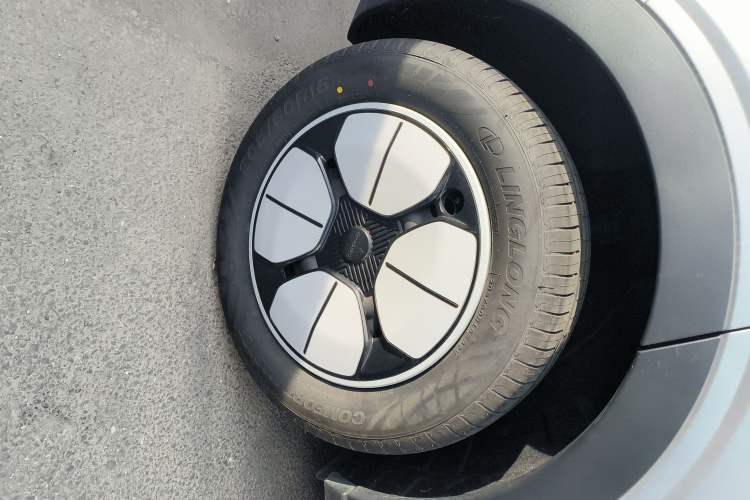 Used  Geome 2025 410 km Free Version
