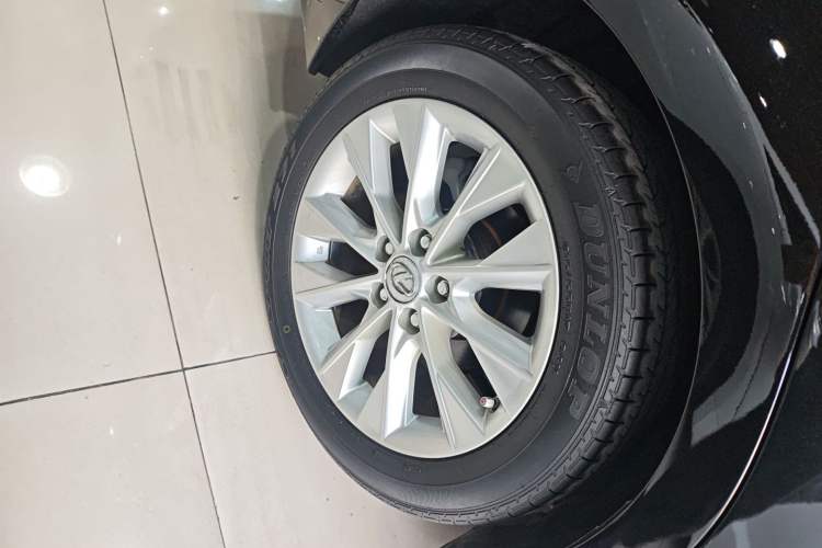 Used Lexus ES 2014 300h Elite Edition