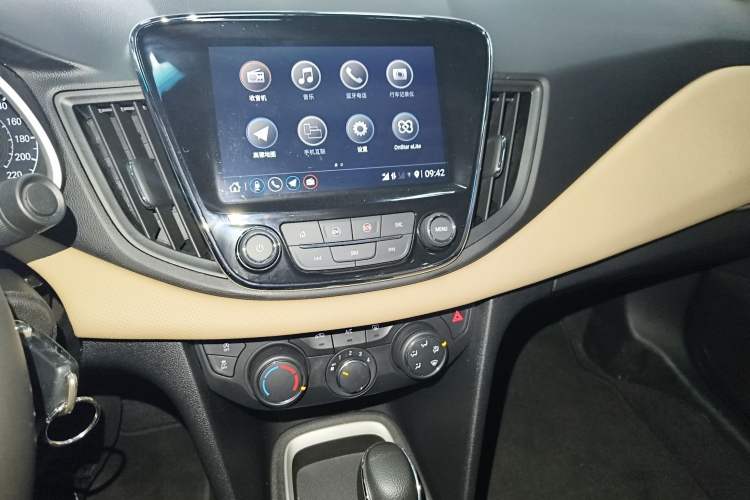 Used Chevrolet Monza 2020 320 Automatic Enjoyment Edition