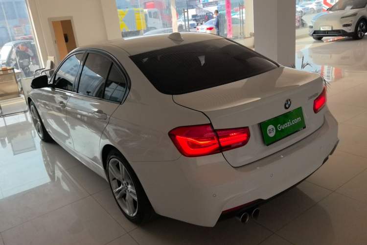 Used BMW 3 Series 2018 320i M Sport Package

