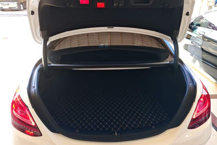 Used Mercedes-Benz C-Class 2020 Restyled C 260 L Sport Edition
