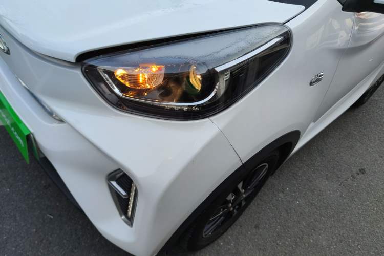 Used Chery Little Ant 2022 Restyled Version Sweet Pink Edition Half-Sugar Version 30.6 kWh 30 kW 301 km