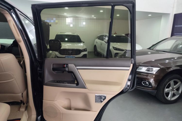 Used Toyota Land Cruiser 2015 4.0L GX-R U.S. Specification