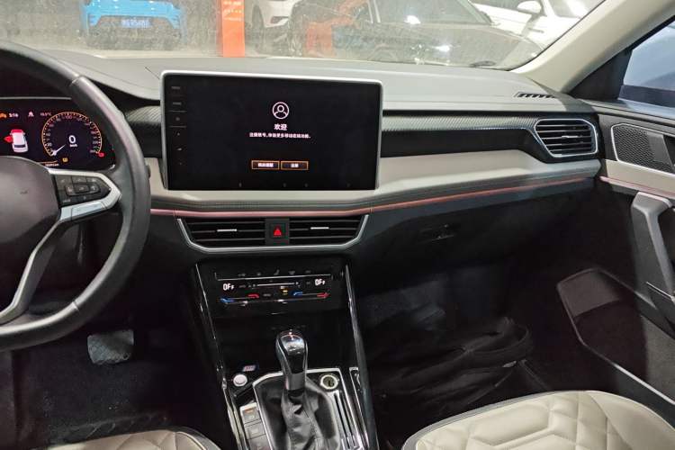 Used Volkswagen Tayron 2023 300TSI Two-Wheel-Drive Luxury Plus Advanced Edition
