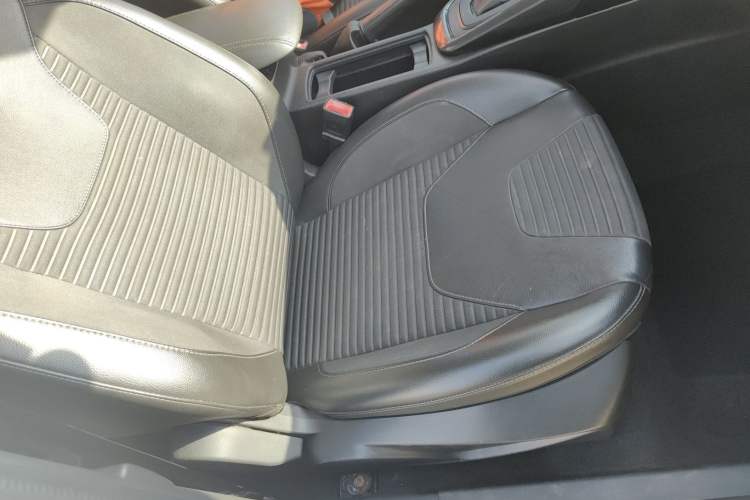 Used Ford Focus 2017 Sedan 1.6L Automatic Fashion Edition Smart Drive Version