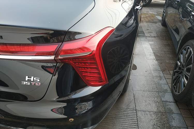 Used Hongqi H5 2023 1.5T DCT Smart Connect Flagship Edition
