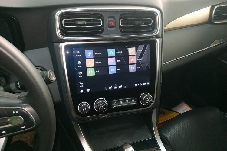 Used Lynk & Co 01 2019 2.0T Two-Wheel-Drive Pro Version China VI Standard