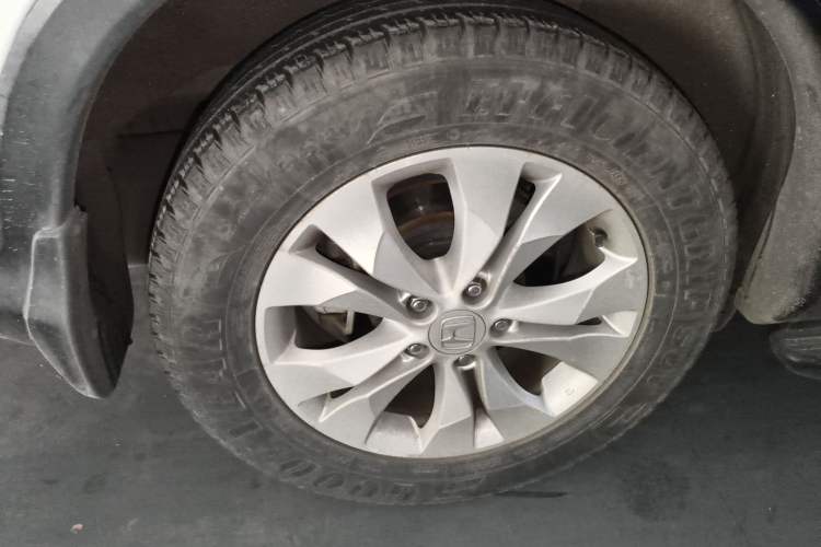 Used Honda CR-V 2013 2.4L Two-Wheel-Drive Luxury Edition
