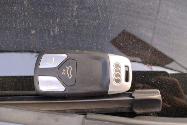 Used Audi A4L 2019 40 TFSI Fashion Edition China VI Emission Standard
