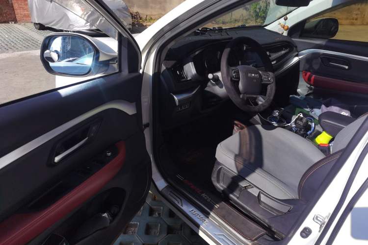 Used Haval H2s 2017 Blue Label 1.5T Dual-Clutch Elite Model