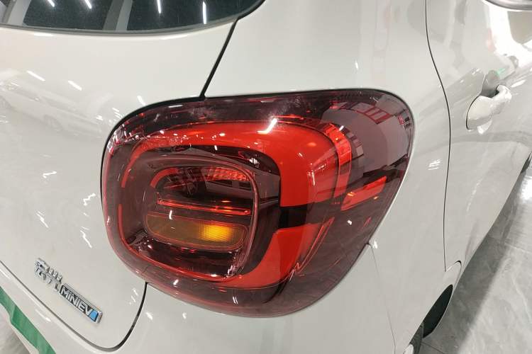 Used Wuling Hongguang MINIEV 2025 Four-Door Version Advanced Edition