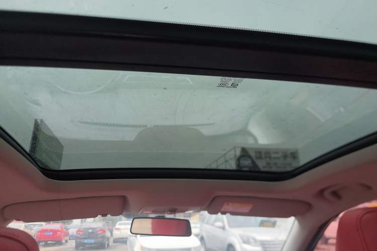 Used Roewe RX3 2020 1.6L CVT 4G Connected Ultra-Fun Elite Edition
