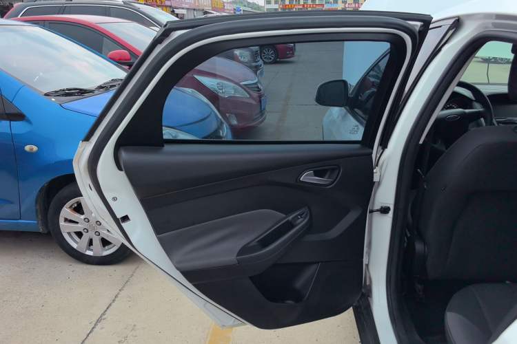 Used Ford Focus 2012 Hatchback 1.6L Automatic Comfort Model