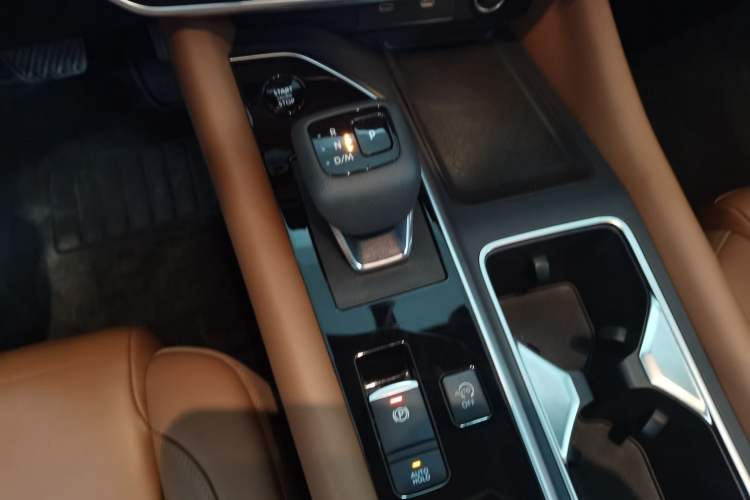 Used Nissan Terra 2024 380 VC-TURBO Four-Wheel Drive Prestige Edition 6 Seats
