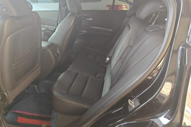 Used Cadillac XT4 2018 28T Two-Wheel Drive Tech Version
