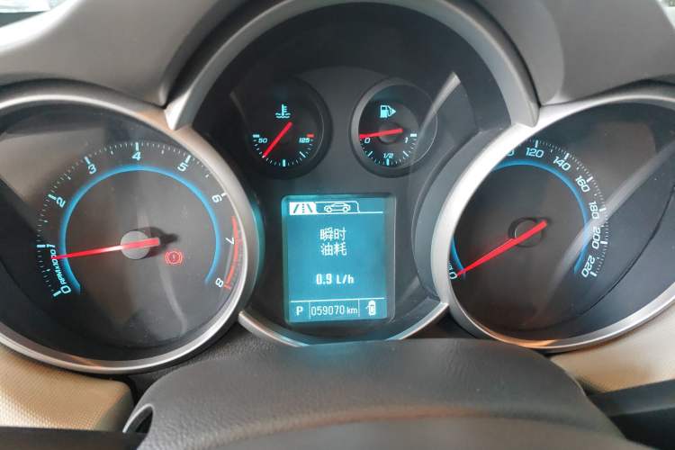 Used Chevrolet Cruze 2015 1.5L Classic SE AT
