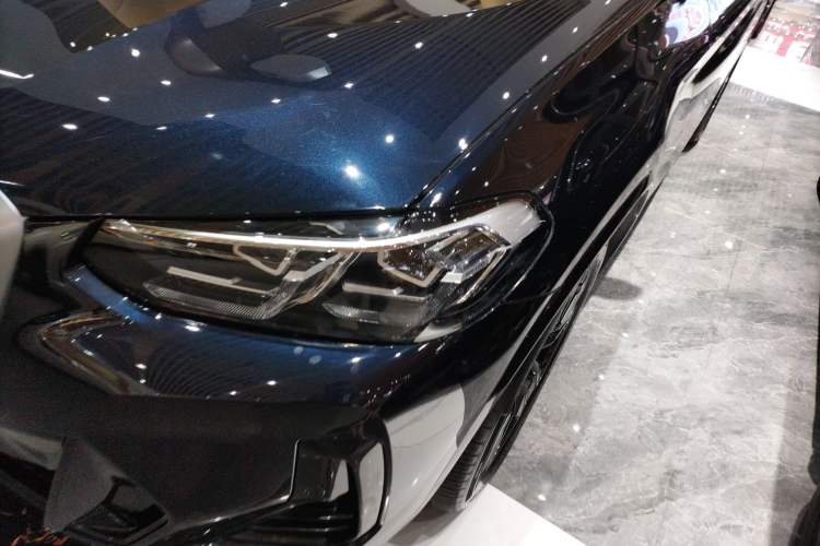 Used BMW iX3 2024 Leading Model
