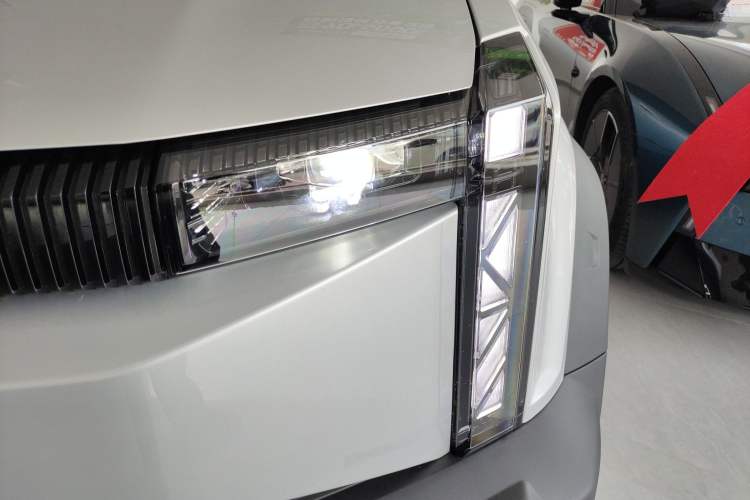 Used  03 2024 501km Four-wheel Drive Long-Range Advanced Version