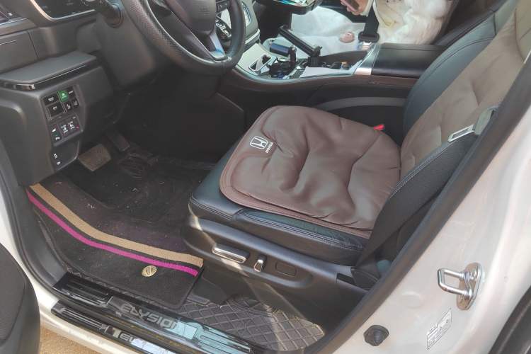 Used Honda Elysion 2022 2.0L eHEV Luxury Edition
