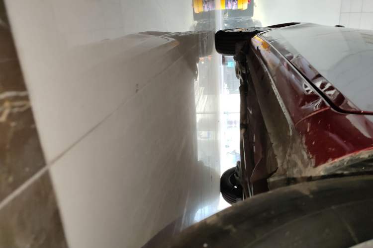 Used Toyota YARiS L 2015 1.5E Automatic Charm Edition
