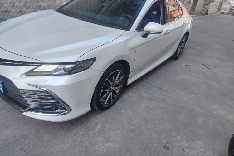Used Toyota Camry 2021 2.5G Luxury Edition
