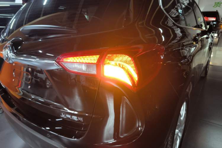 Used Buick Envision 2018 28T Four-Wheel Drive Elite Version