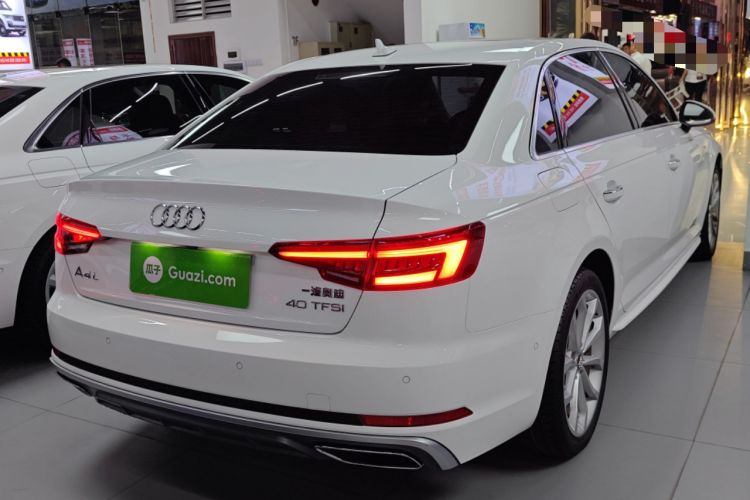 Used Audi A4L 2019 40 TFSI Fashion Edition China VI Emission Standard
